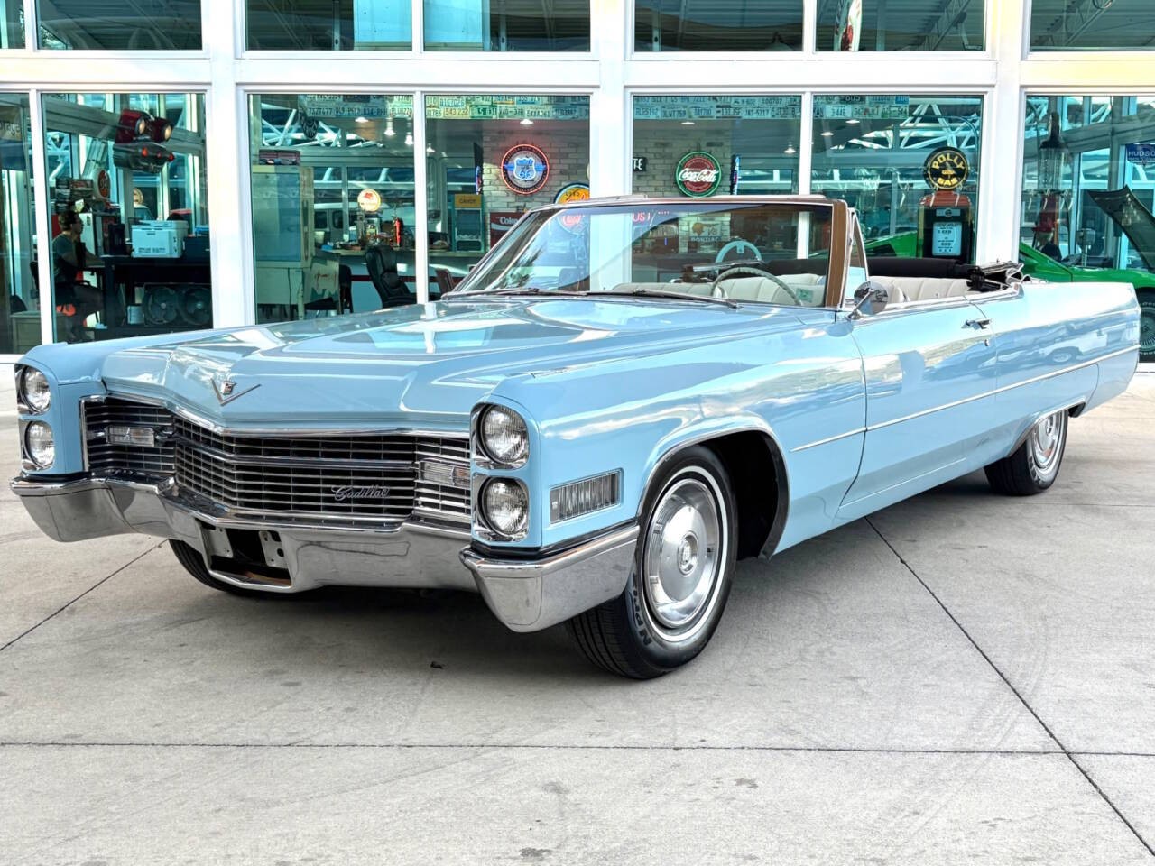 Cadillac DeVille 1966
