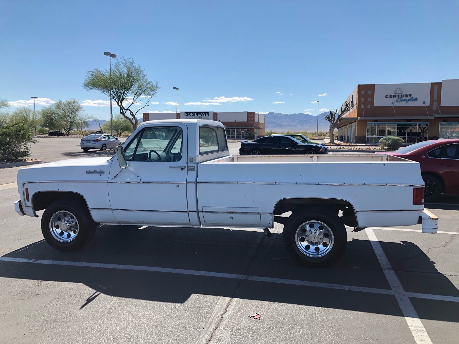 Chevrolet C-10 1973 Standard Cab Pickup