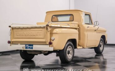 Chevrolet-C10-1966-Tan-Tan-12