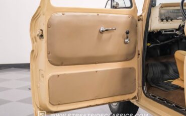 Chevrolet-C10-1966-Tan-Tan-33