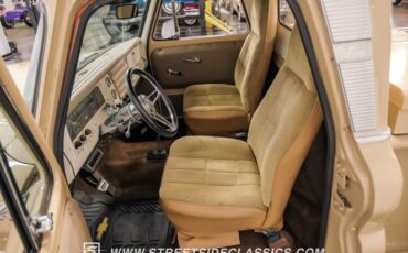 Chevrolet-C10-1966-Tan-Tan-34