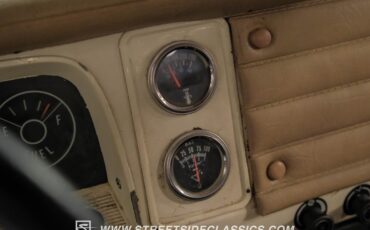 Chevrolet-C10-1966-Tan-Tan-38