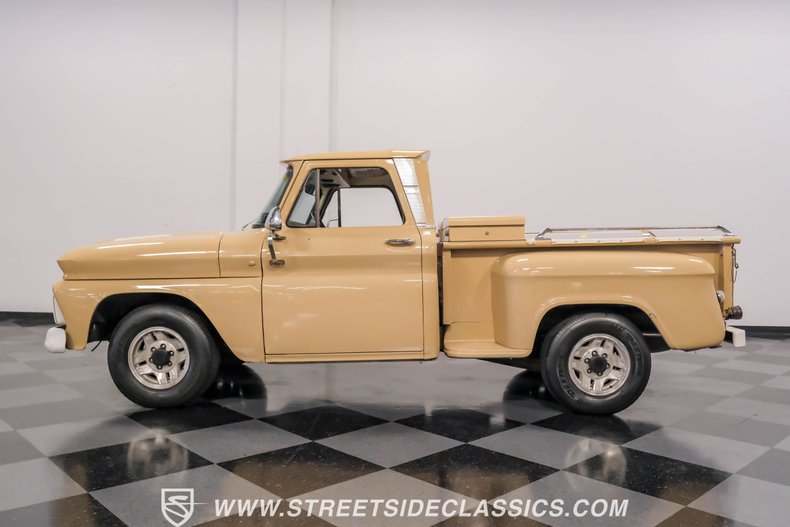 Chevrolet-C10-1966-Tan-Tan-7