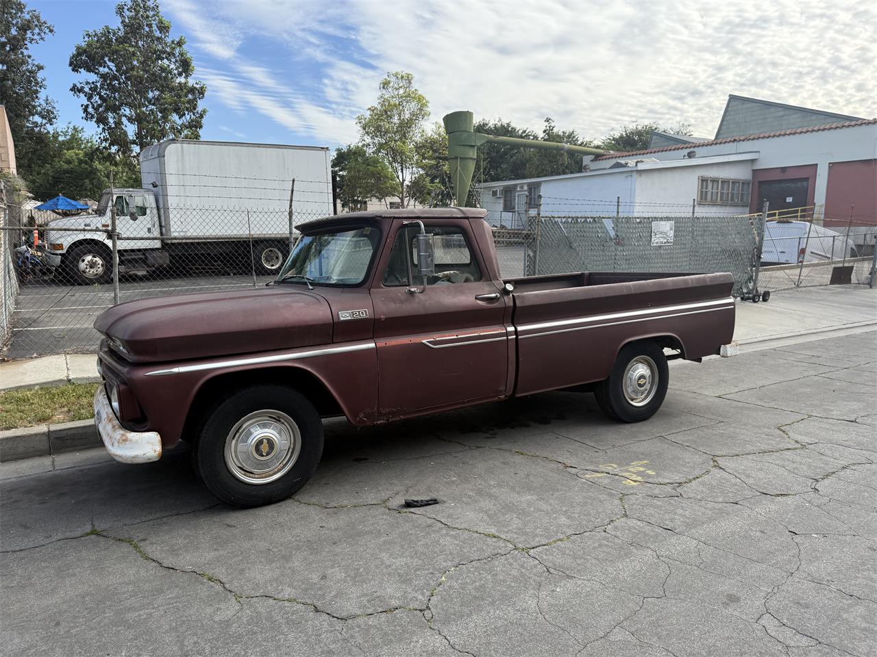 Chevrolet-C20-1965-Burgundy-Beige