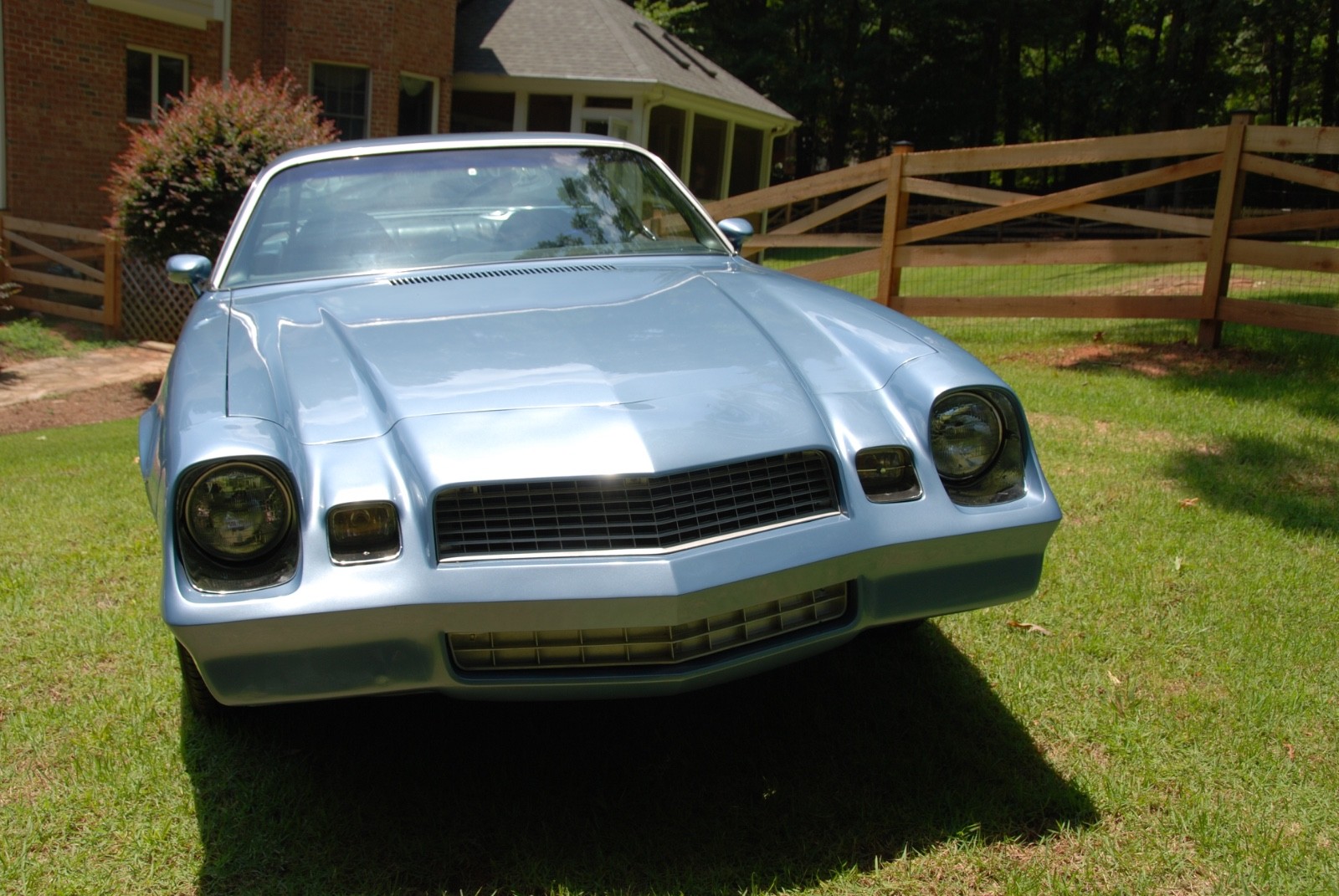 Chevrolet-Camaro-1981-Coupe-18