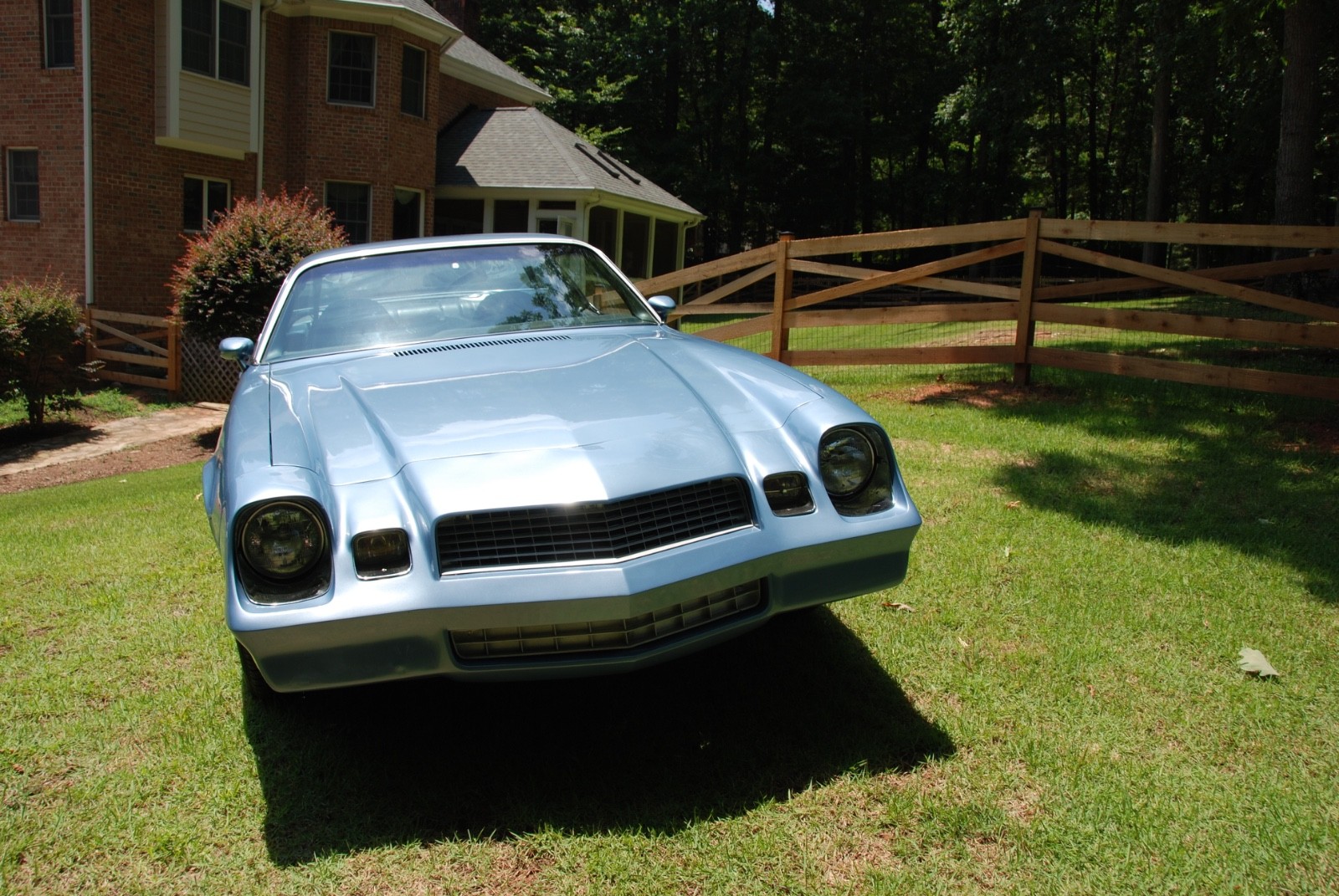 Chevrolet-Camaro-1981-Coupe-19