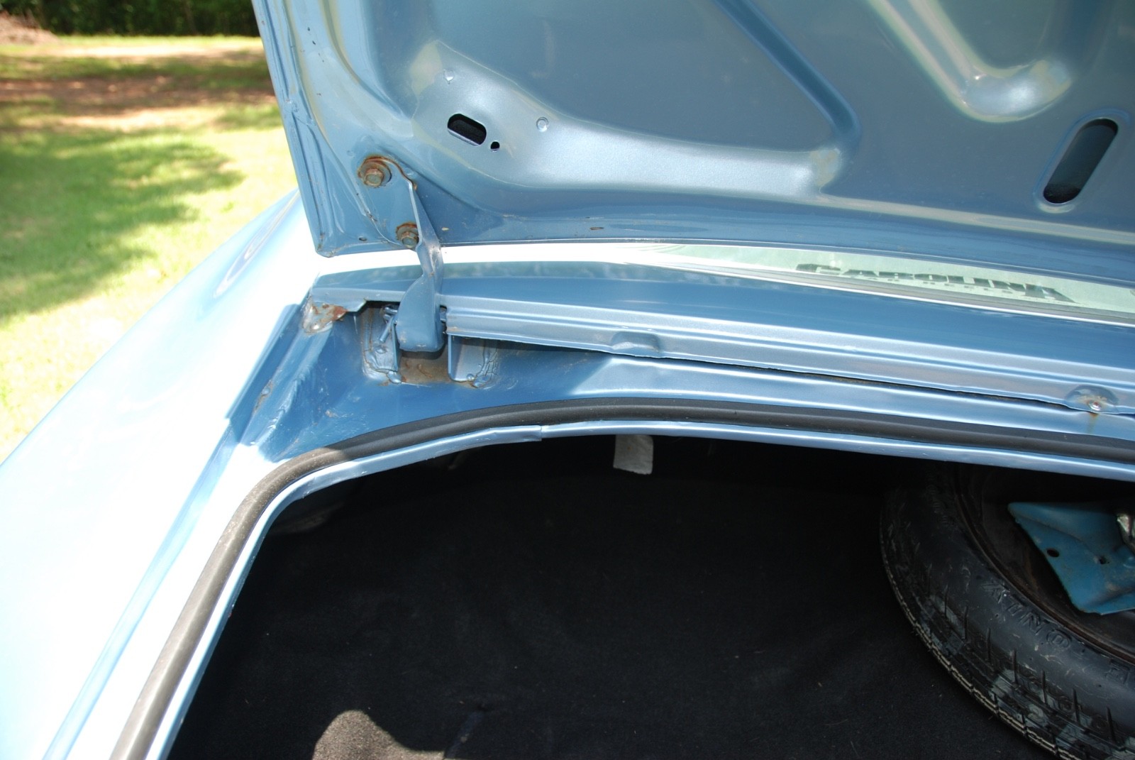 Chevrolet-Camaro-1981-Coupe-20