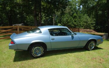 Chevrolet-Camaro-1981-Coupe-24