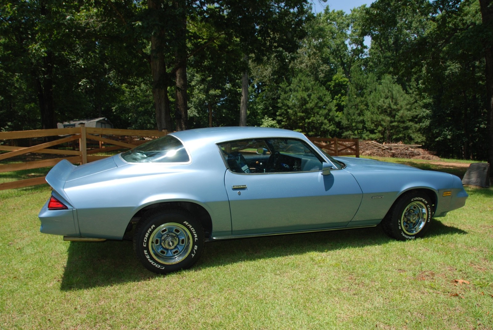 Chevrolet-Camaro-1981-Coupe-24