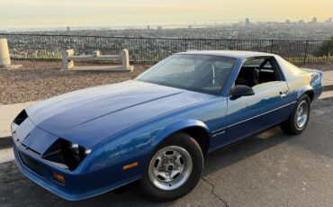 Chevrolet-Camaro-1987-Coupe-1