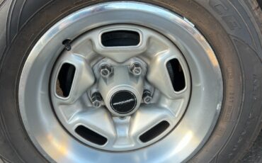 Chevrolet-Camaro-1987-Coupe-22