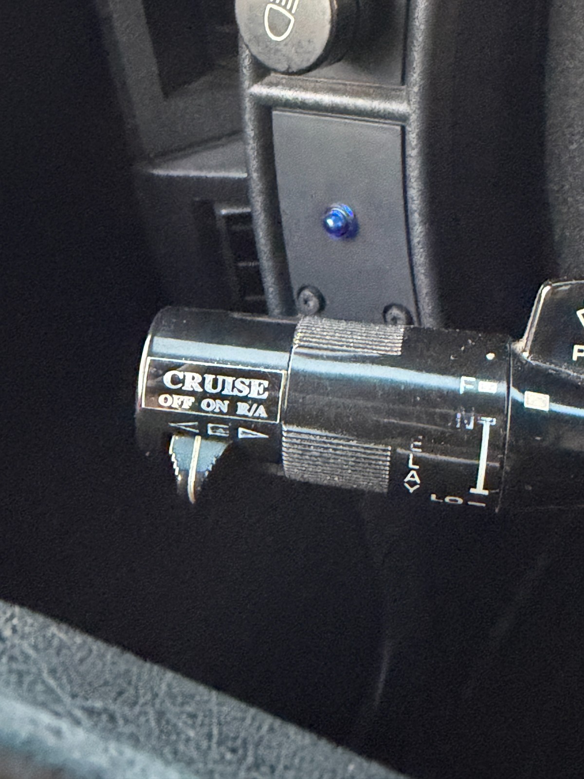 Chevrolet-Camaro-1987-Coupe-25