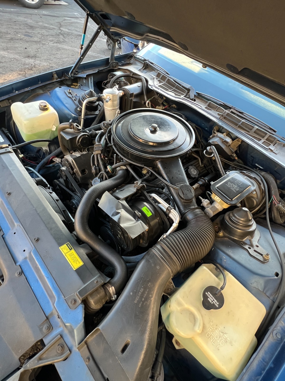 Chevrolet-Camaro-1987-Coupe-27