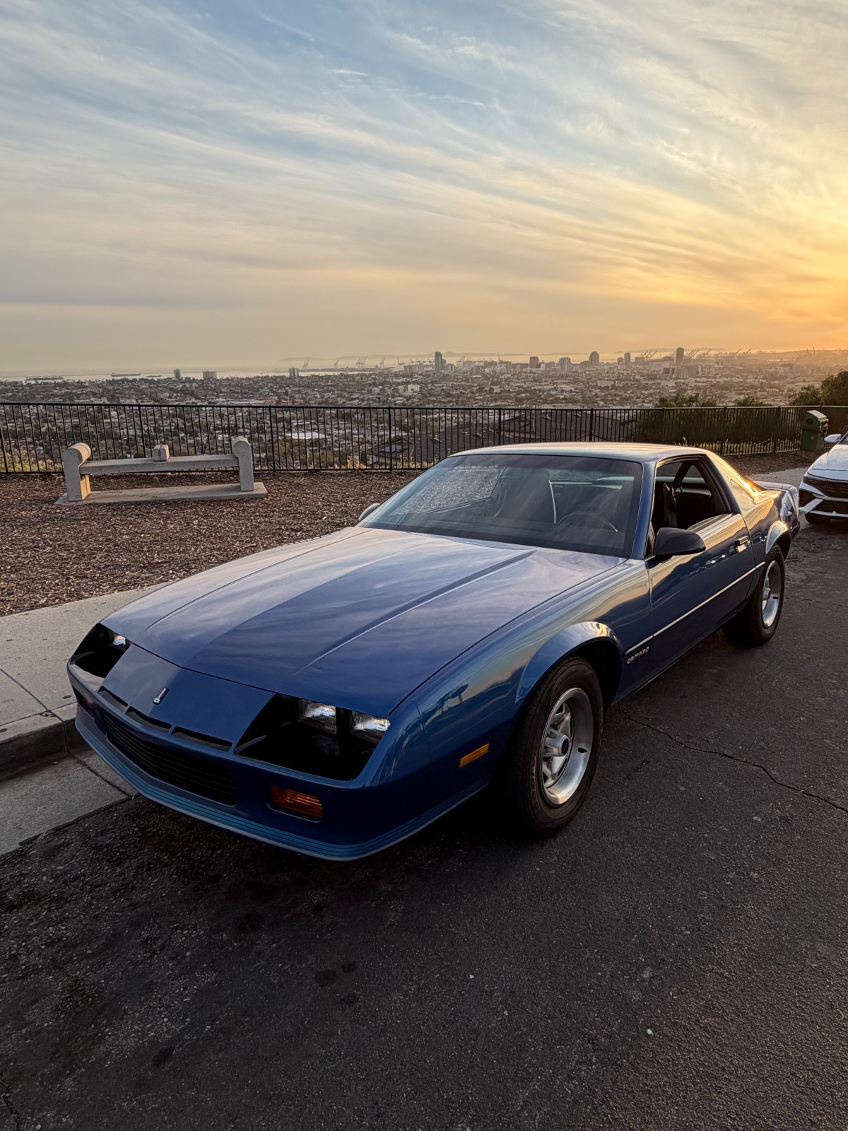 Chevrolet-Camaro-1987-Coupe-6