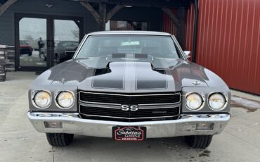 Chevrolet-Chevelle-1970-2-Door-Coupe-1