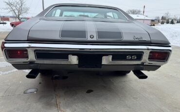 Chevrolet-Chevelle-1970-2-Door-Coupe-2