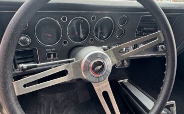 Chevrolet-Chevelle-1970-2-Door-Coupe-33