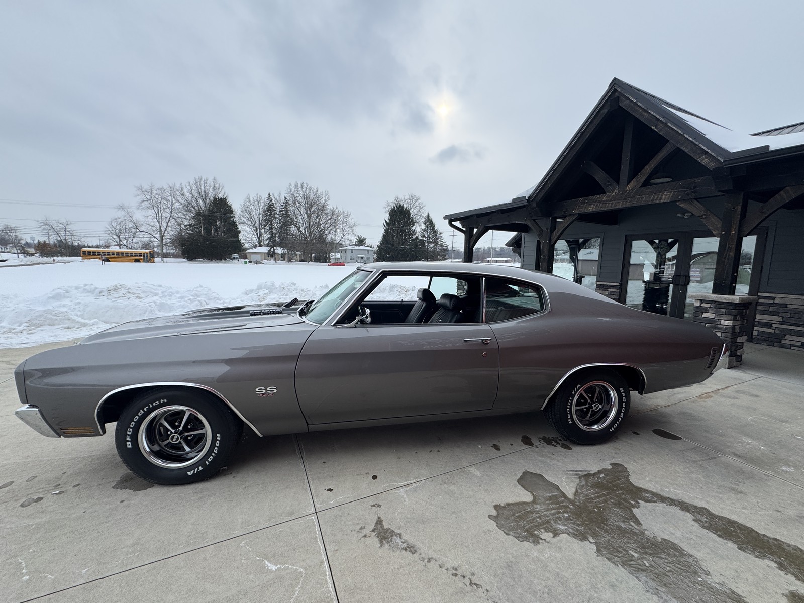 Chevrolet-Chevelle-1970-2-Door-Coupe-38
