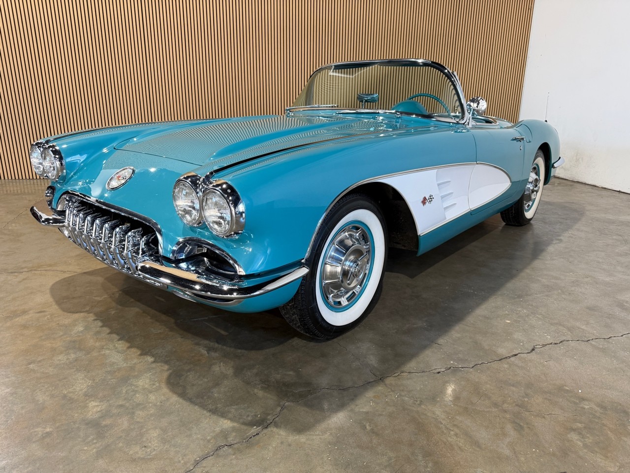 Chevrolet Corvette 1960 American Muscle Car