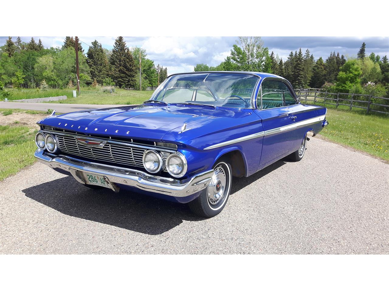 Chevrolet-Impala-1961-blue-blue