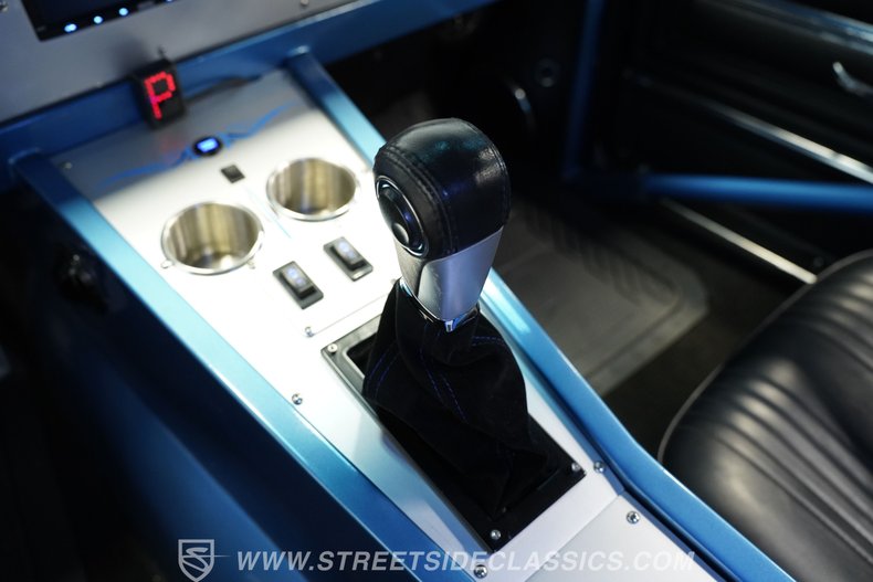 Chevrolet-Malibu-1966-Marina-Blue-Black-3