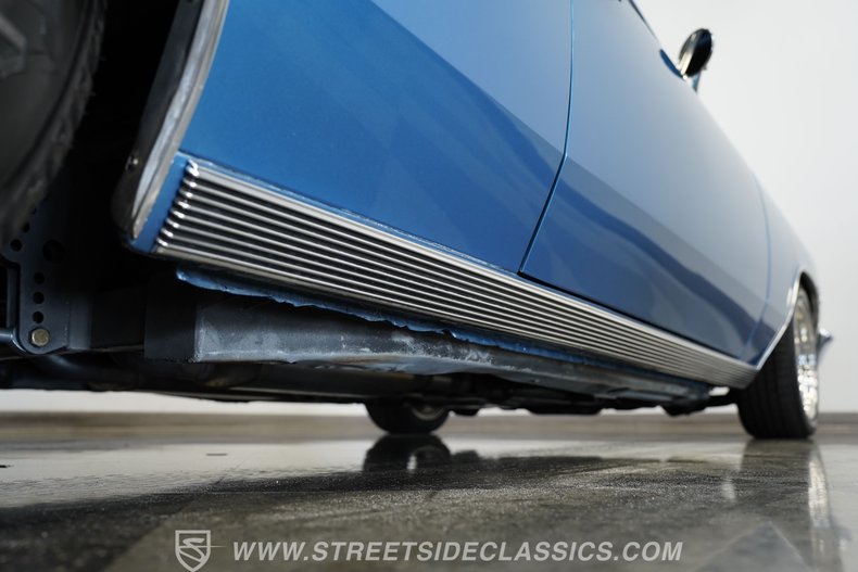 Chevrolet-Malibu-1966-Marina-Blue-Black-30