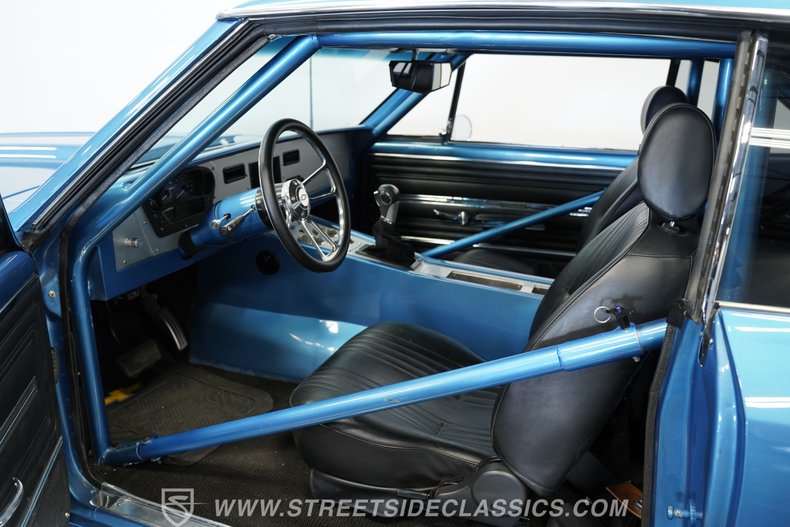 Chevrolet-Malibu-1966-Marina-Blue-Black-40
