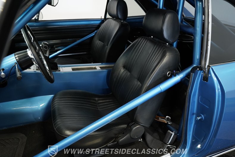 Chevrolet-Malibu-1966-Marina-Blue-Black-46