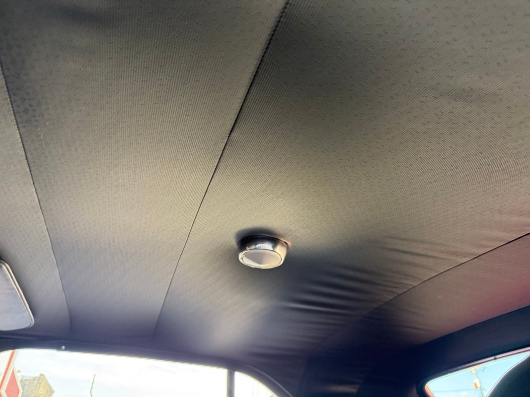 Dodge-Challenger-1971-11