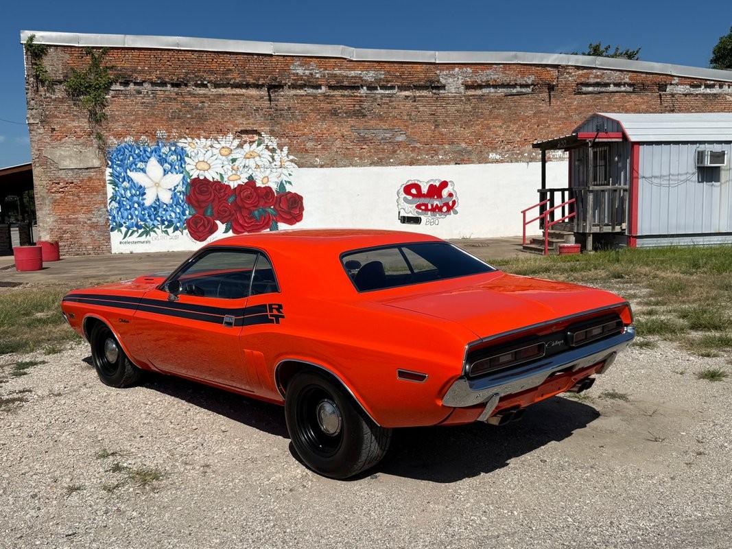 Dodge-Challenger-1971-2