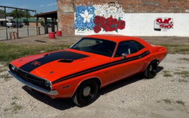 Dodge-Challenger-1971-27