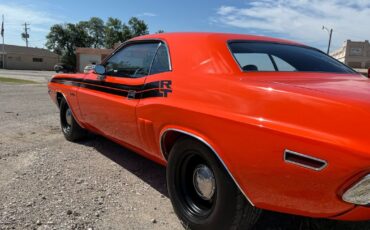 Dodge-Challenger-1971-36