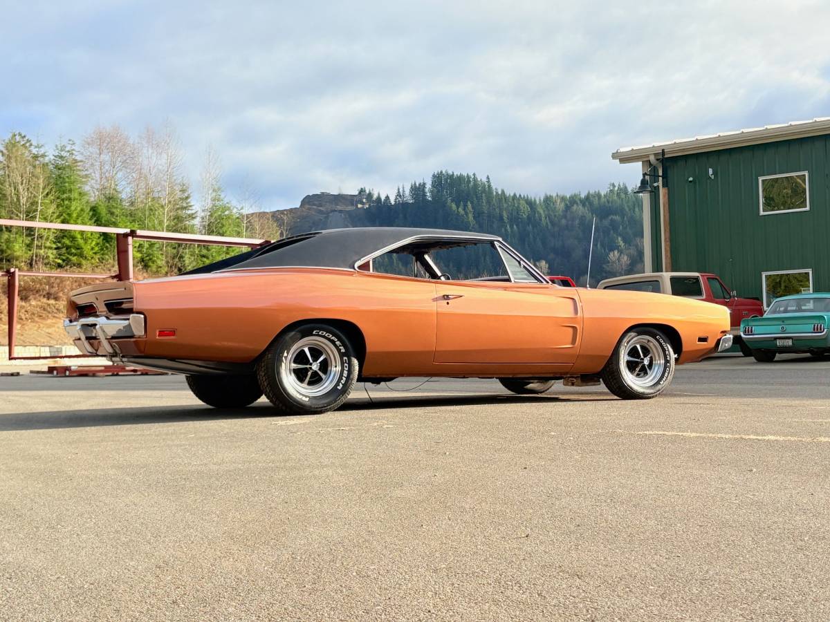 Dodge-charger-1969-1