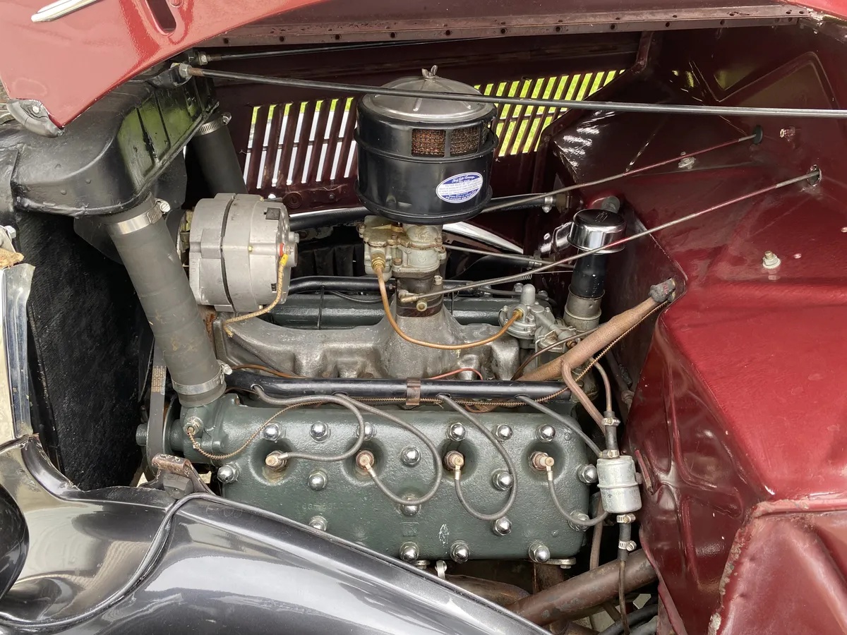 Ford-68-1936-Red-And-Black-Tan-Vinyl-Unmodified