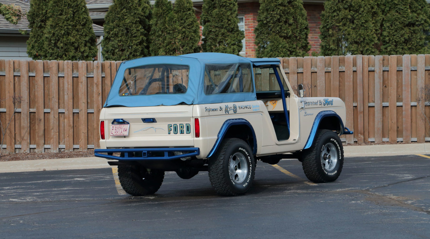 Ford Bronco 1966 SUV