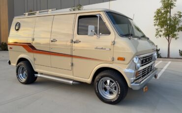 Ford-E-Series-Van-1973-Minivan-2