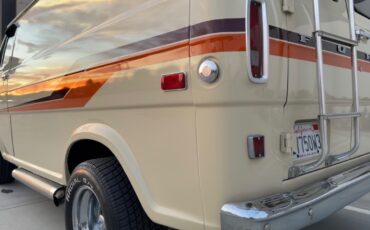 Ford-E-Series-Van-1973-Minivan-20