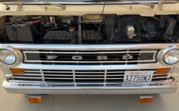 Ford-E-Series-Van-1973-Minivan-39
