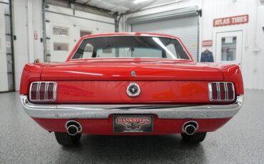 Ford-Mustang-1965-Red-Black-25