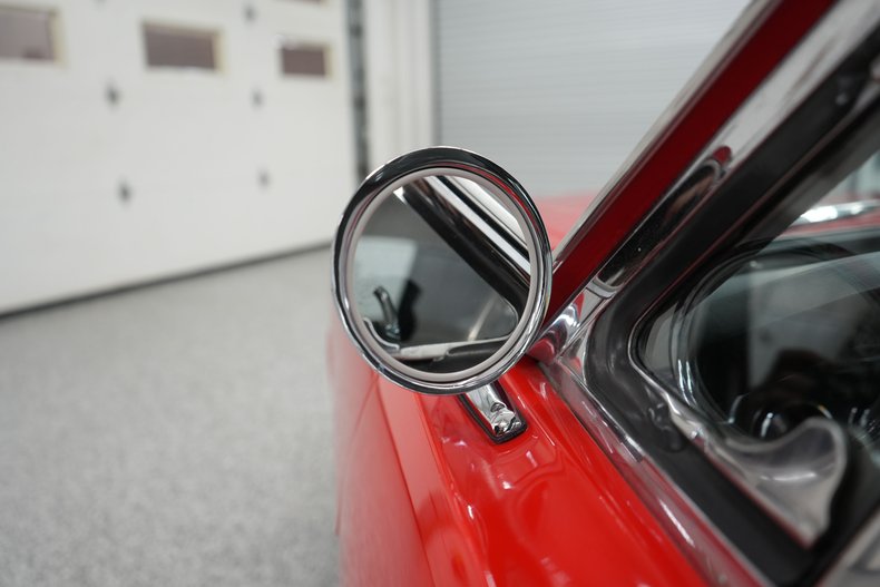 Ford-Mustang-1965-Red-Black-43