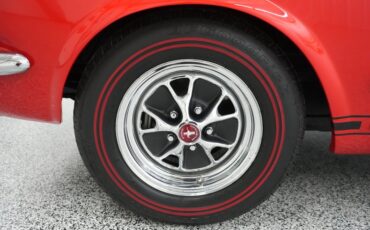 Ford-Mustang-1965-Red-Black-44