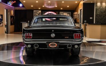 Ford-Mustang-1966-Coupe-13