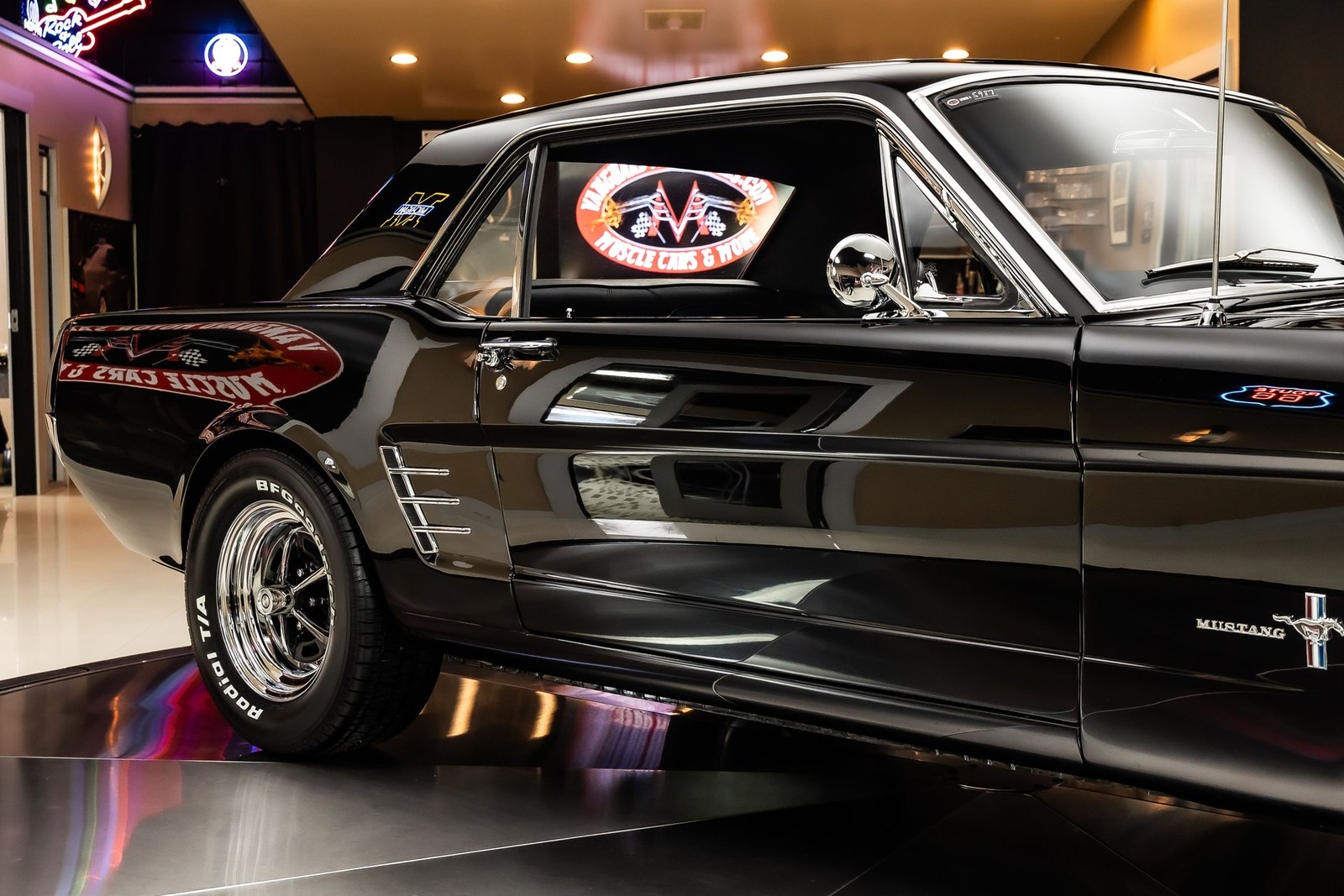 Ford-Mustang-1966-Coupe-21