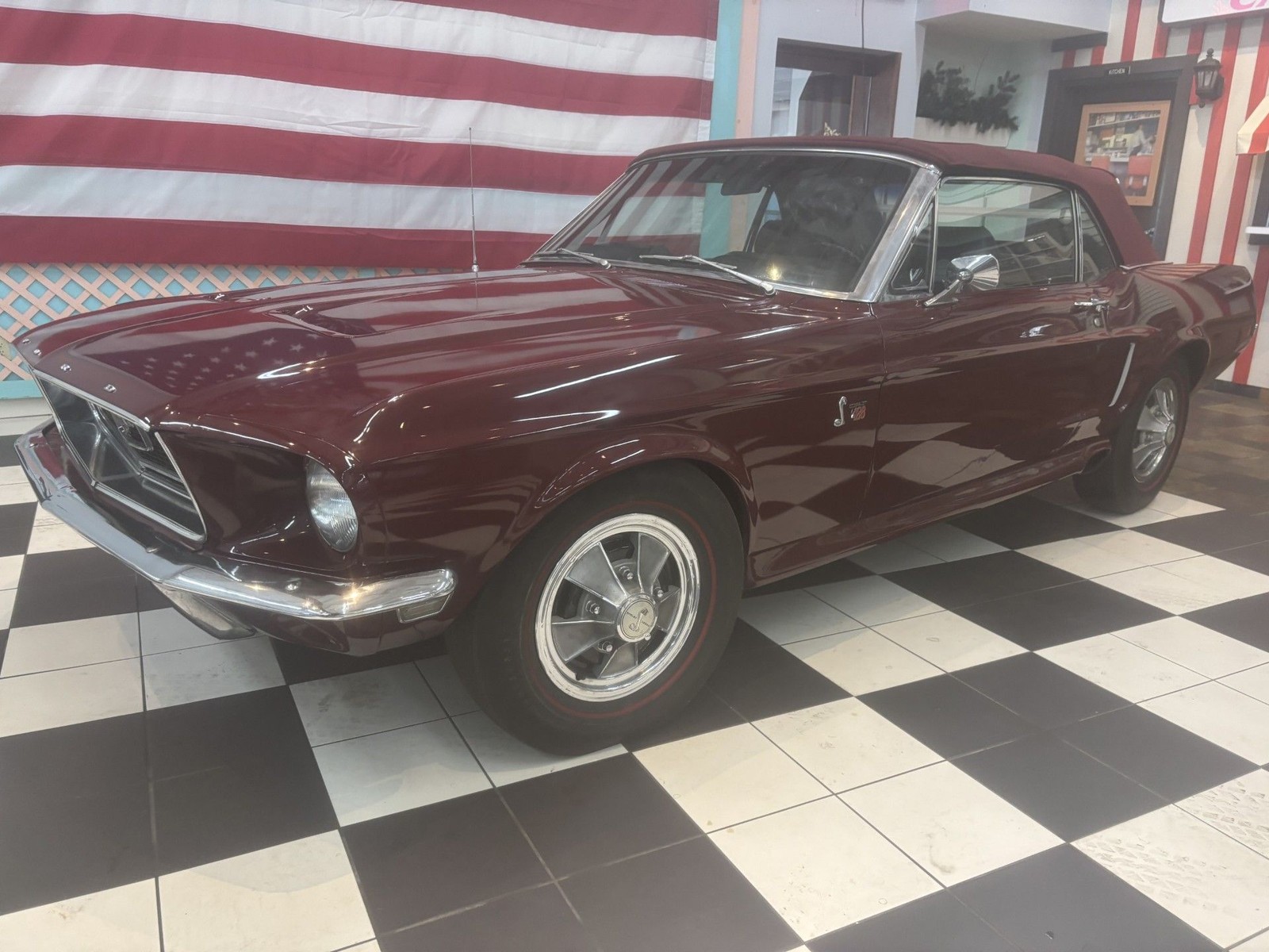 Ford-Mustang-1968-Convertble-1