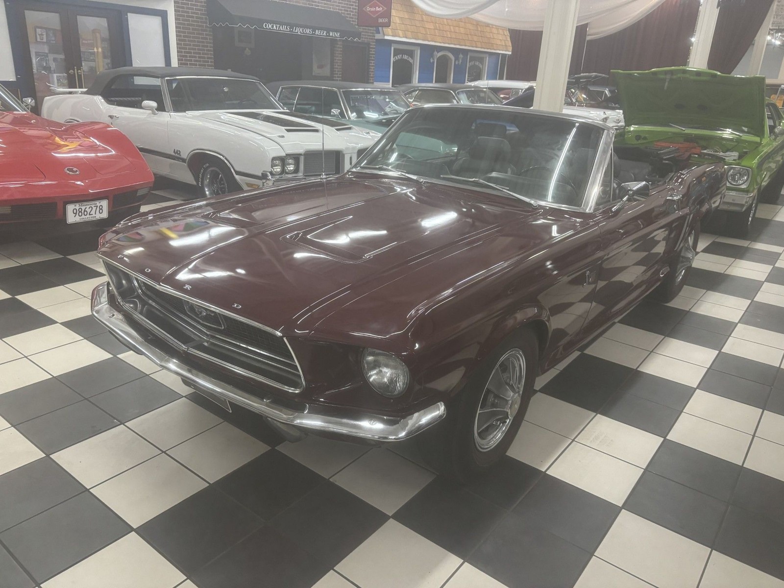 Ford-Mustang-1968-Convertble-10