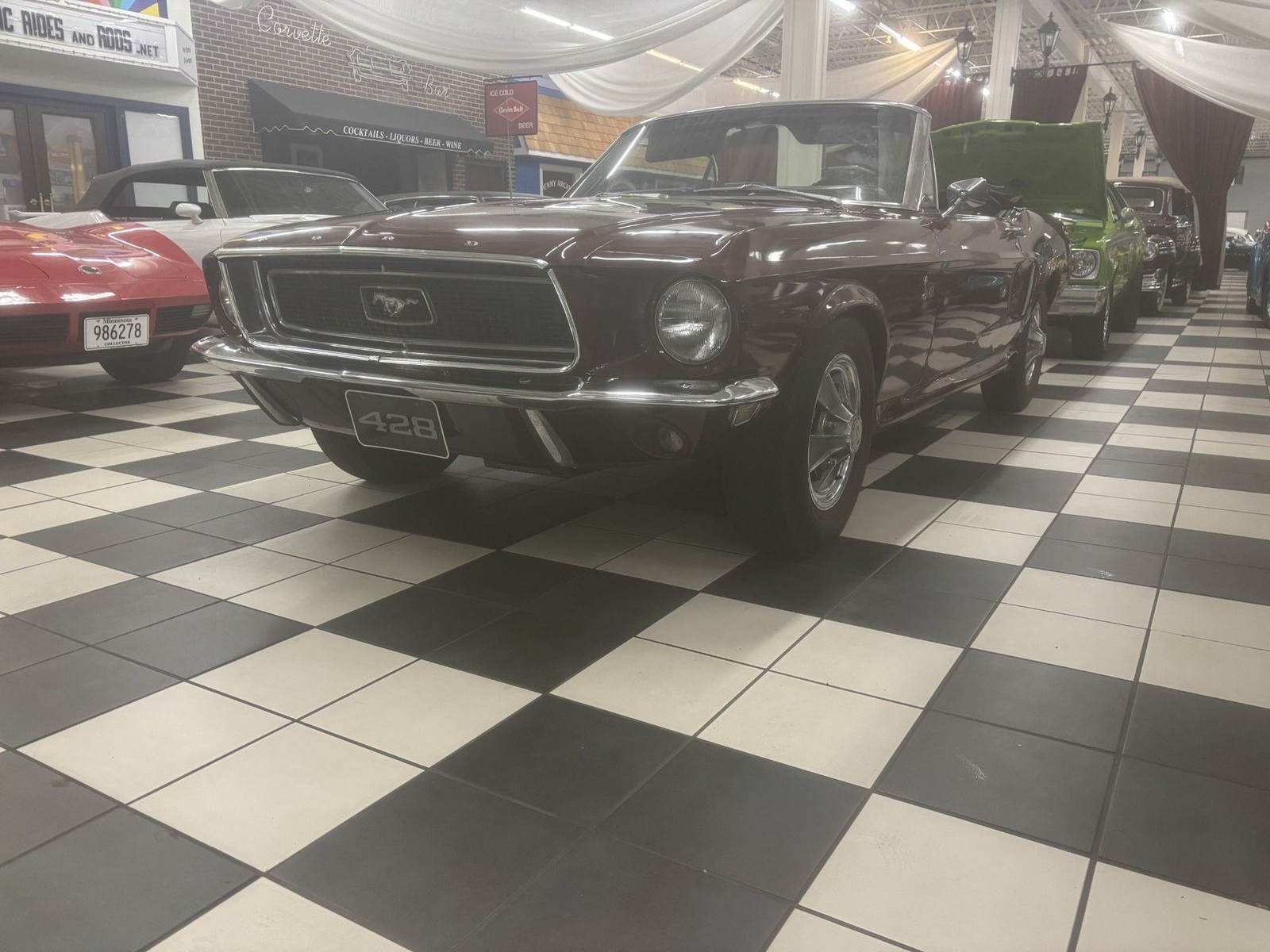 Ford-Mustang-1968-Convertble-11