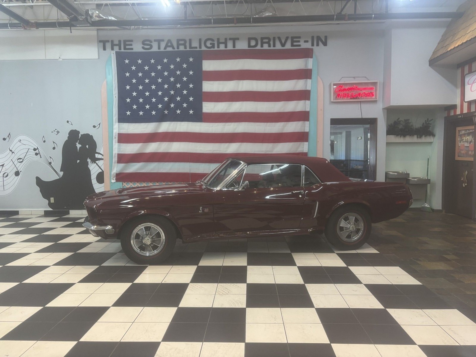 Ford-Mustang-1968-Convertble-3