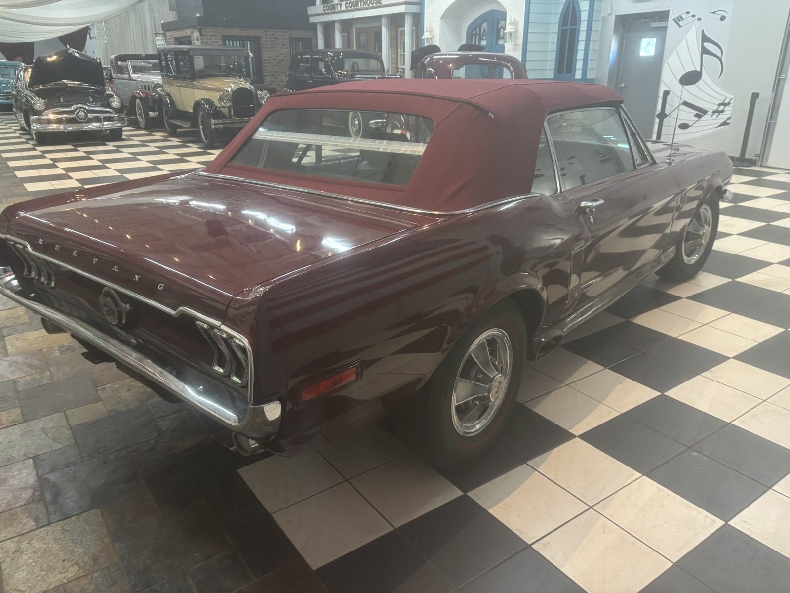 Ford-Mustang-1968-Convertble-7