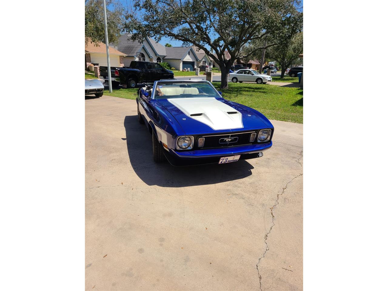 Ford-Mustang-1973-Blue-White