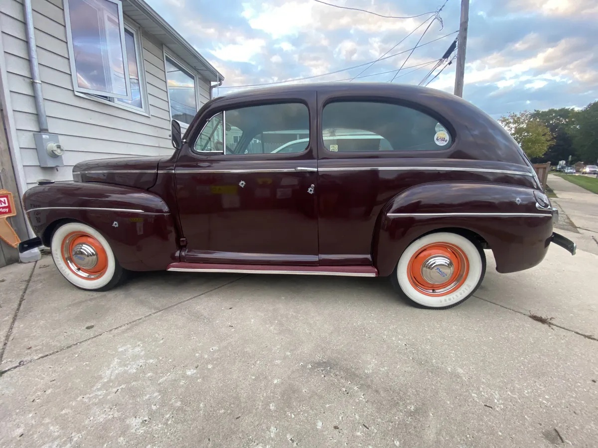 Ford-Super-deluxe-1941